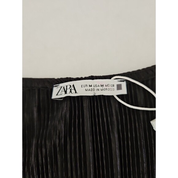 Zara black plisse ruffle top Sz M Keyhole Neck Long Sleeve Elastic Waist - Picture 7 of 9